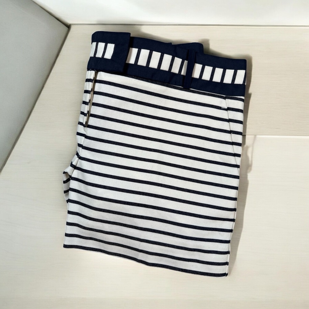 NWT The Limited 4" Tailored Shorts Women Sz 10 Petite 35" Waist Stretch Nautical